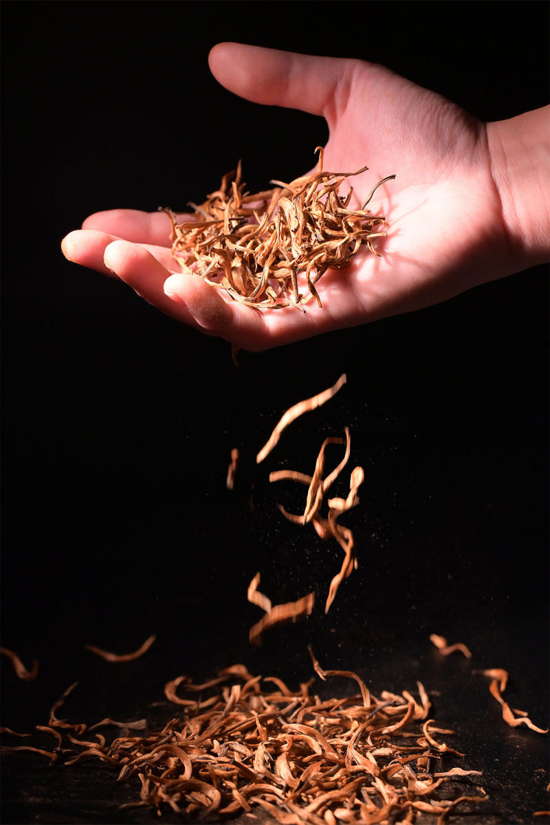 Tea photograph for the caffeine guide